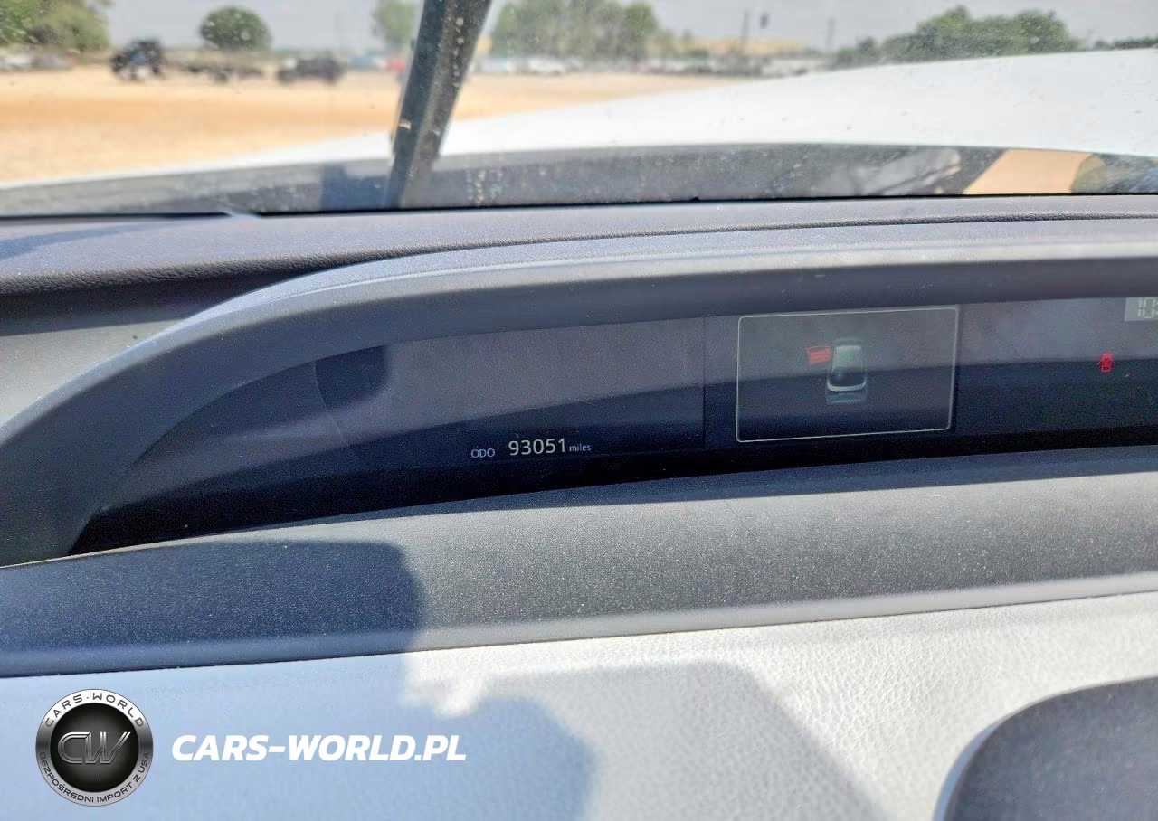 2022 Toyota Prius Limited VIN:JTDKAMFU8N3164819 - 9