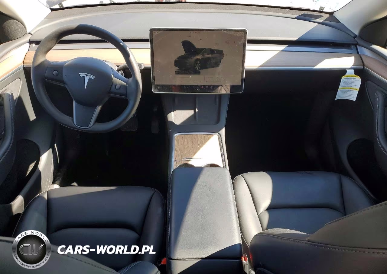 2023 Tesla Model Y VIN:7SAYGAEE5PF935196 - 8