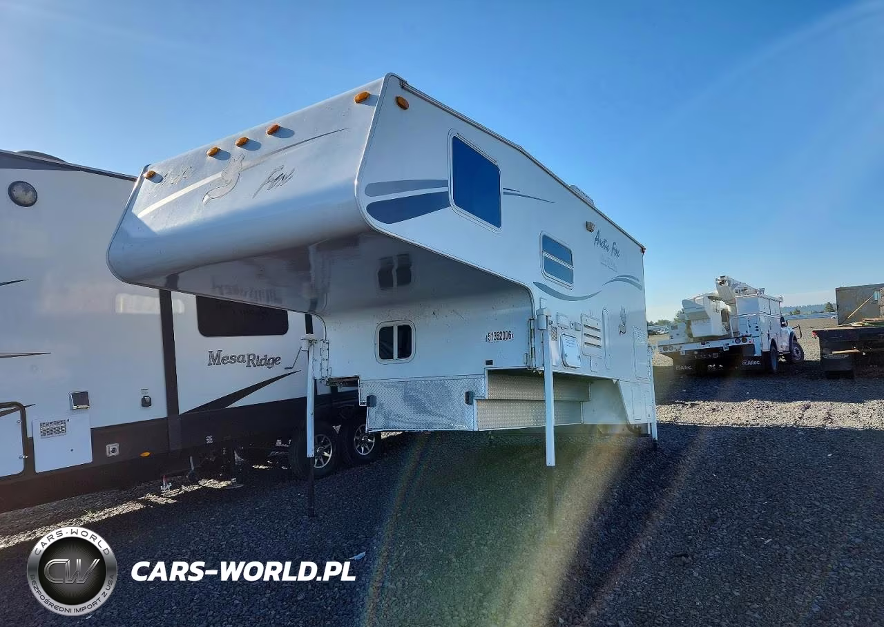 2006 Northwood Arctic Fox - Slide-In Camper VIN:1NCE1140560104716 - 2