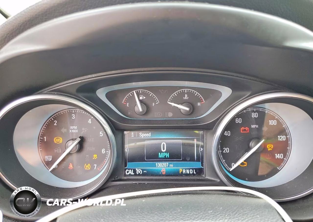 2018 Buick Envision Essence VIN:LRBFX1SA5JD008279 - 9
