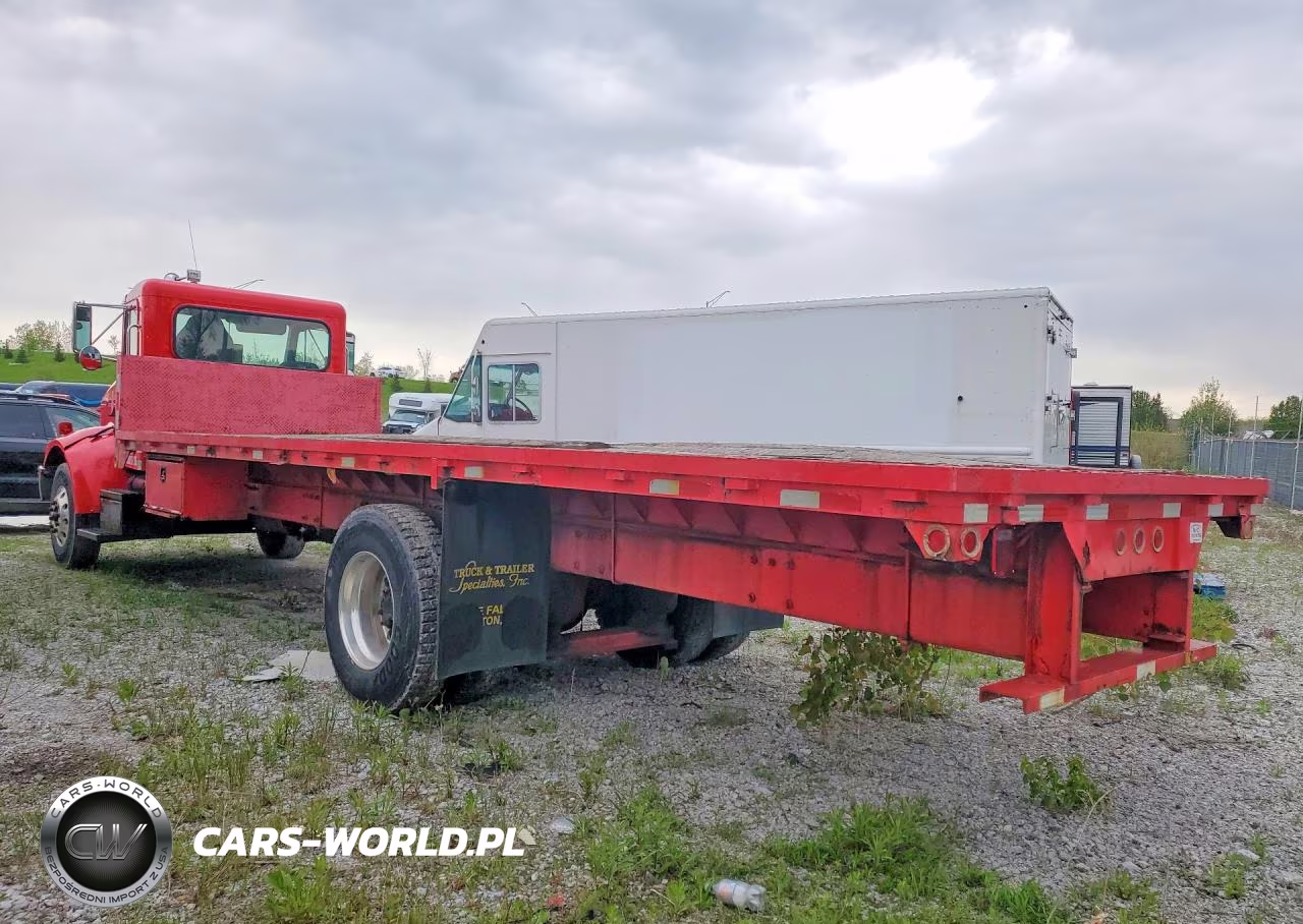 2003 Peterbilt 330 - Flat Bed Truck VIN:2NPNHZ7X63M597127 - 2