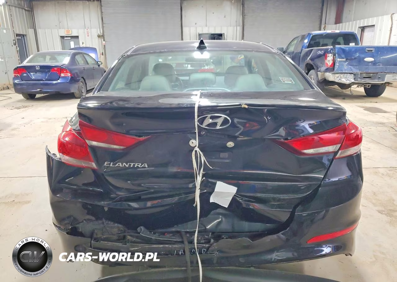 2017 Hyundai Elantra Se VIN:5NPD84LF9HH030601 - 6