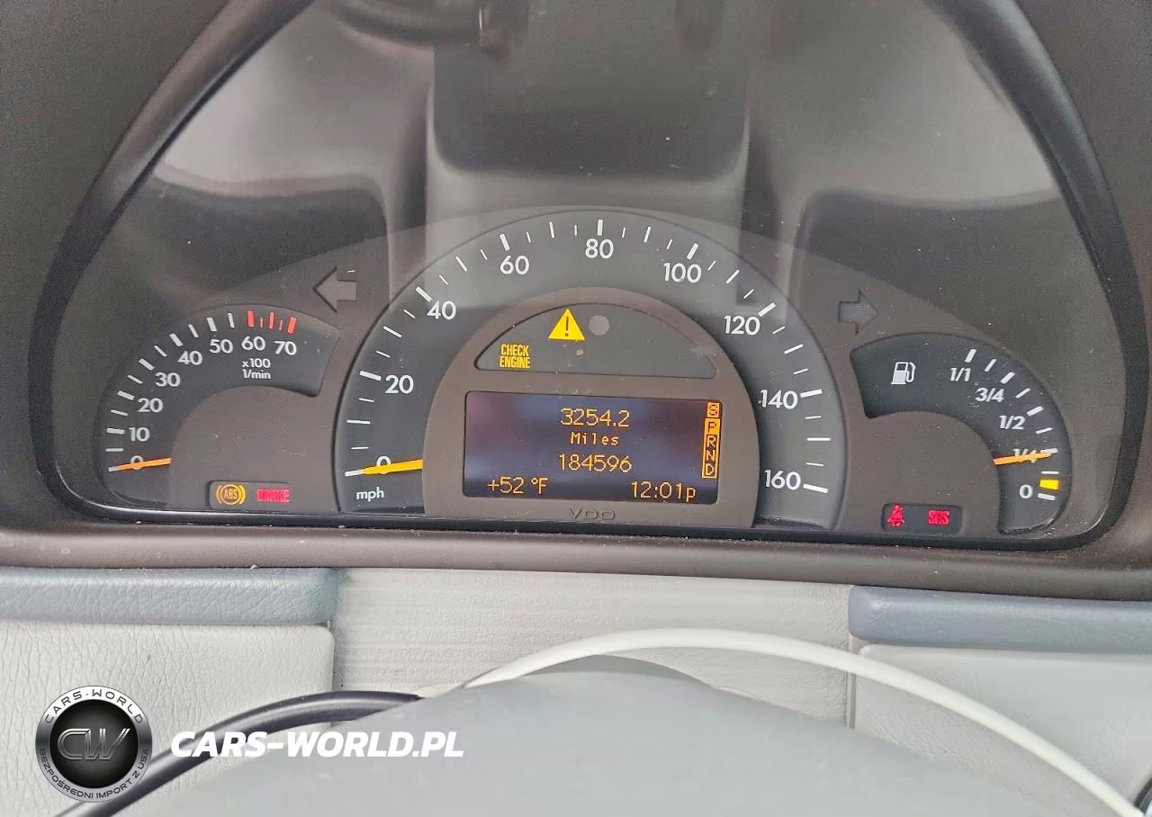 2004 Mercedes-Benz C 240 4Matic VIN:WDBRF81J14F553835 - 9