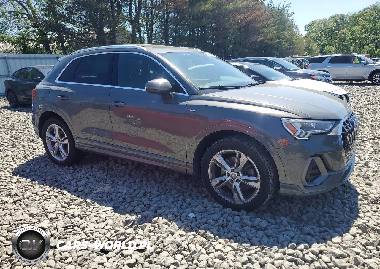 2020 Audi Q3 Premium Plus S-Line VIN:WA1EECF35L1023504 - 4