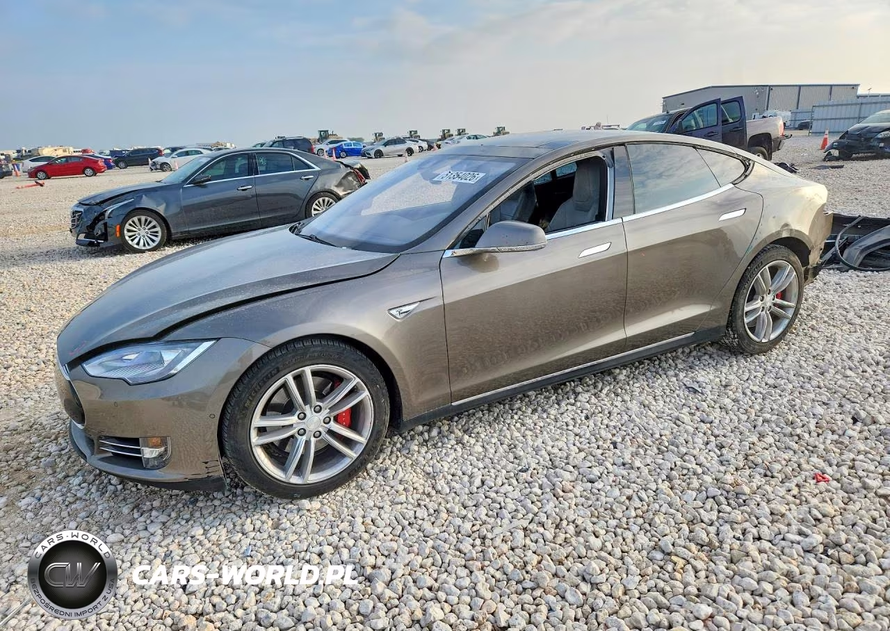2015 Tesla Mod