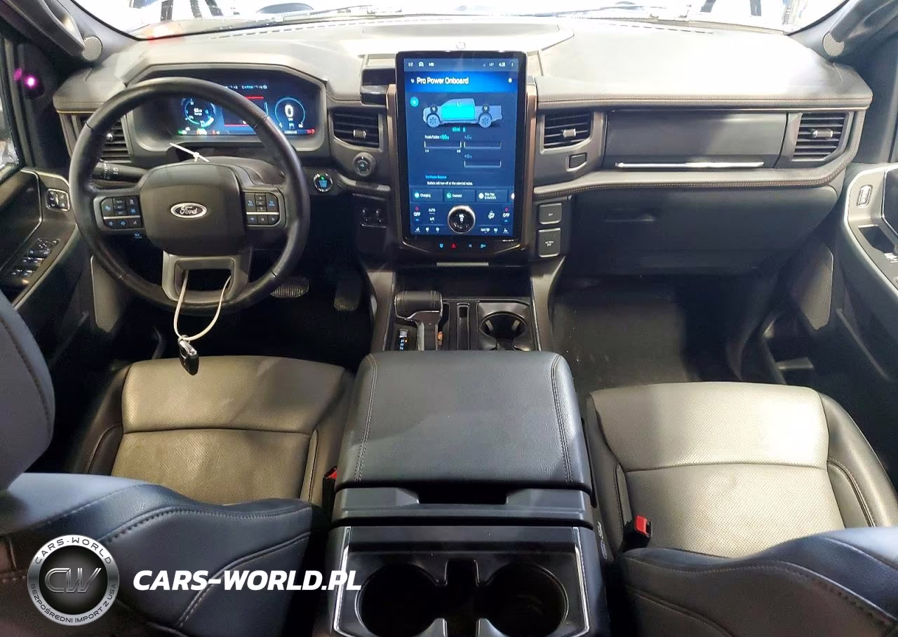 2023 Ford F150 Lightning Pro VIN:1FTVW1EV1PWG29160 - 8