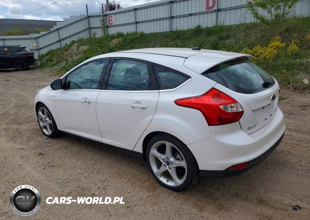 2013 Ford Focus Titanium VIN:1FADP3N25DL131072 - 2