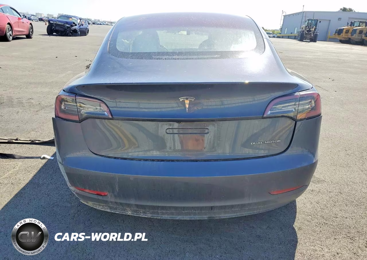 2018 Tesla Model 3 VIN:5YJ3E1EB0JF182834 - 6