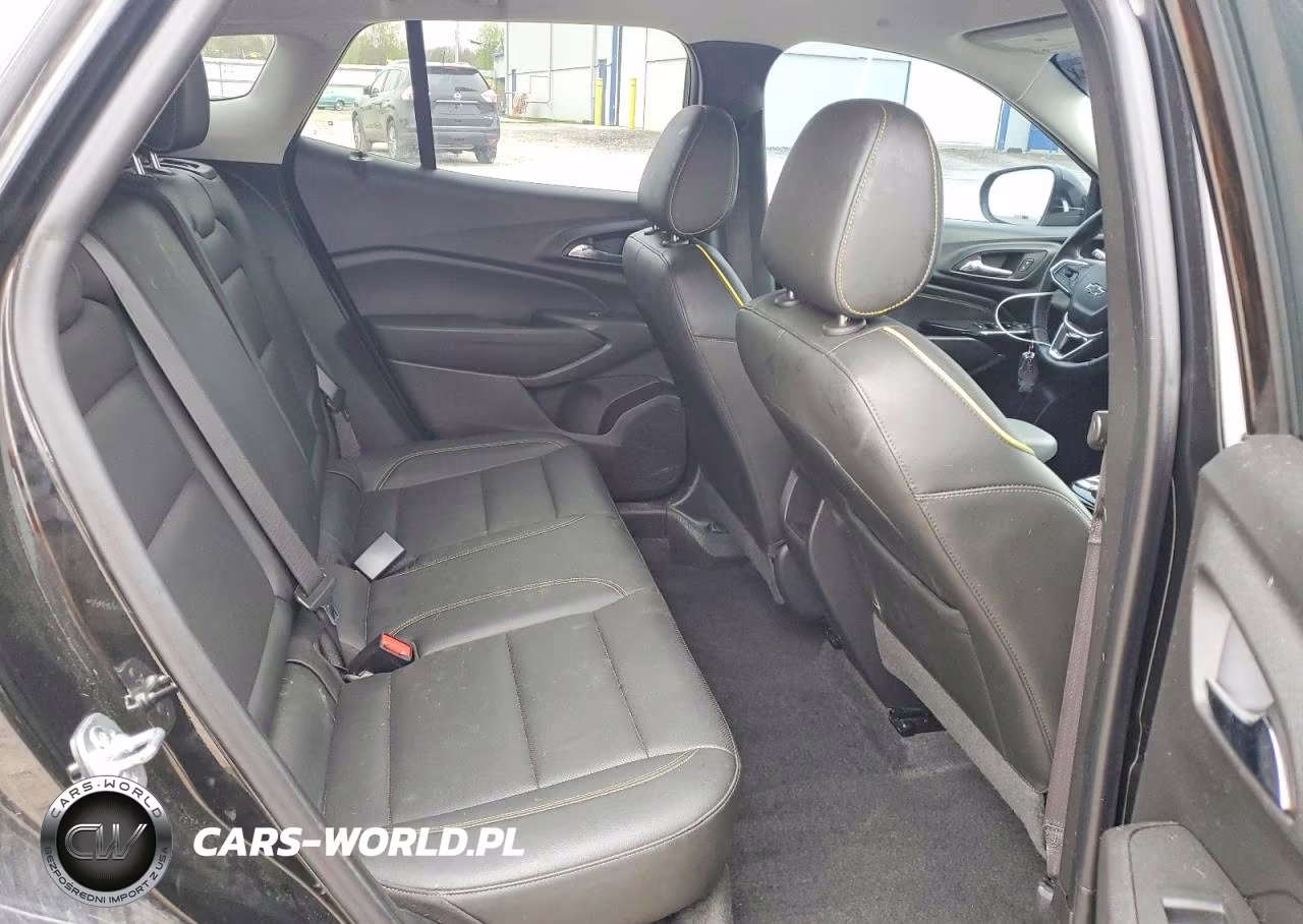 2025 Chevrolet Trax Activ VIN:KL77LKEP4SC014067 - 11