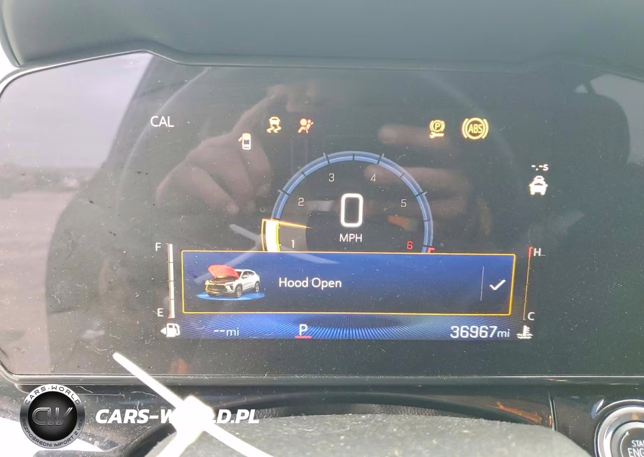 2025 Chevrolet Trax Activ VIN:KL77LKEP4SC014067 - 9