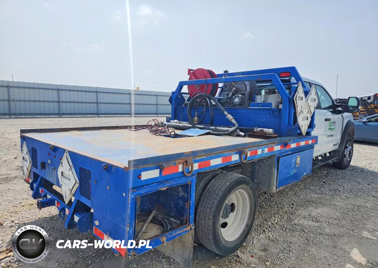 2025 Ford F550 Super Duty VIN:1FD0X5HT3SEC68789 - 3
