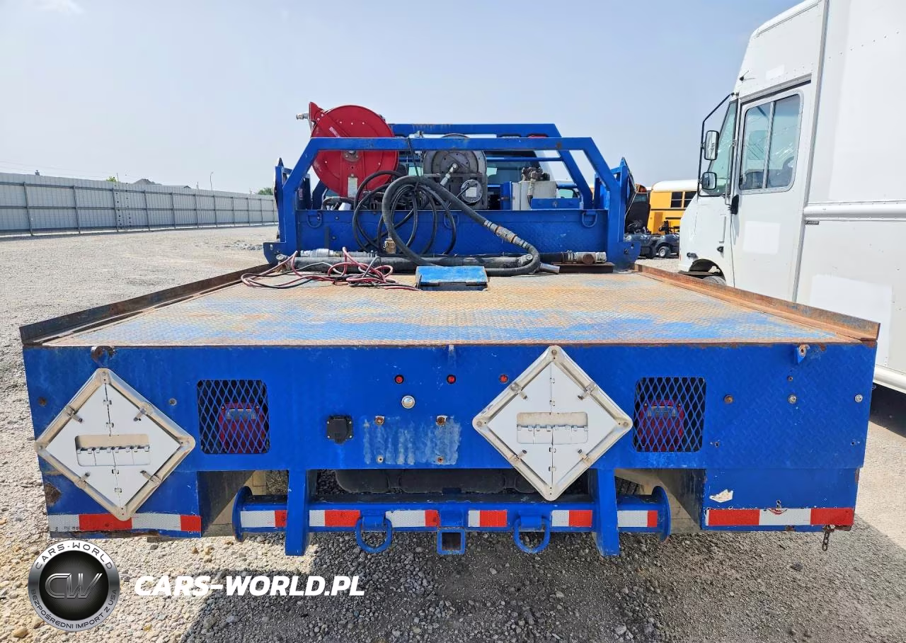 2025 Ford F550 Super Duty VIN:1FD0X5HT3SEC68789 - 6