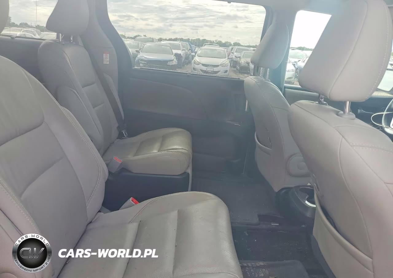 2015 Toyota Sienna Limited Premium 7-Passenger VIN:5TDYK3DC6FS625821 - 11