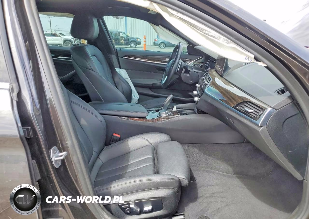 2019 BMW 530E VIN:WBAJA9C59KB392932 - 7