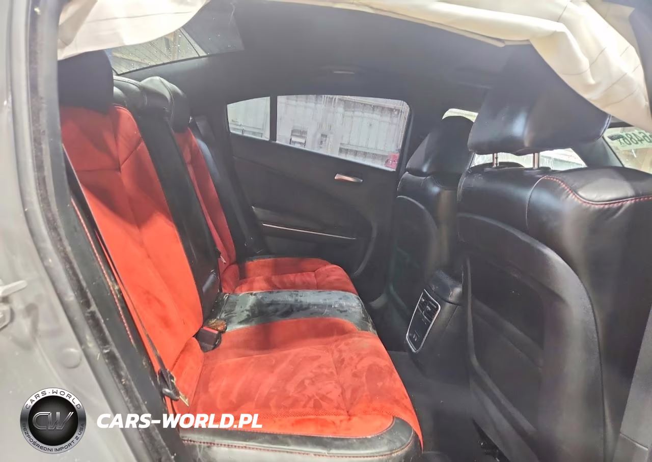 2023 Dodge Charger Sp VIN:2C3CDXGJ1PH646165 - 10