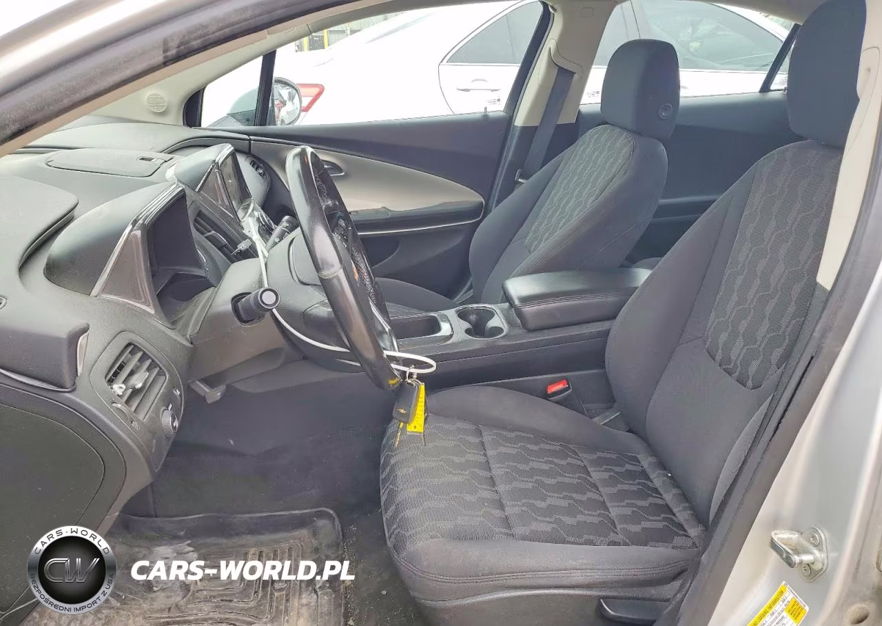 2015 Chev Volt VIN:1G1RA6E45FU104125 - 7