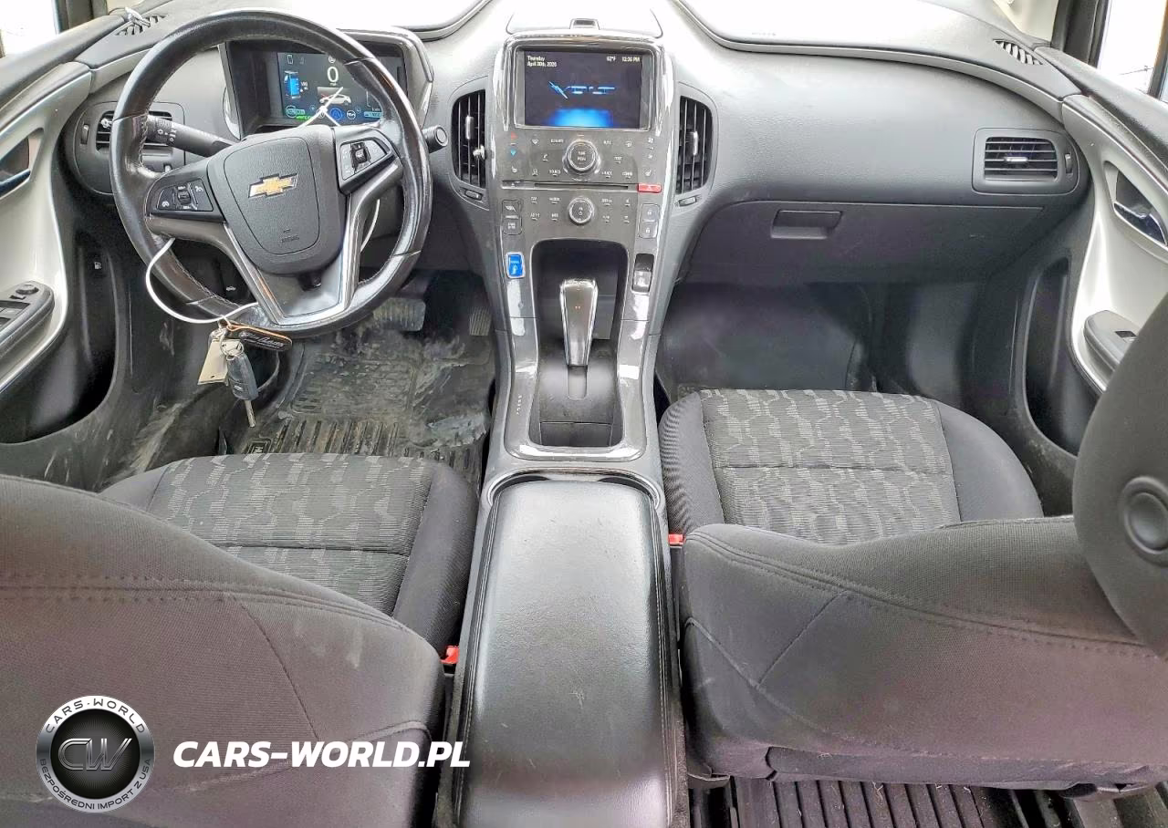 2015 Chev Volt VIN:1G1RA6E45FU104125 - 8