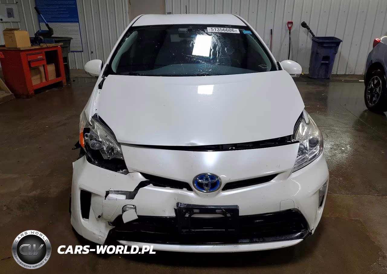 2015 Toyota Prius Persona Series VIN:JTDKN3DU0F0426370 - 5