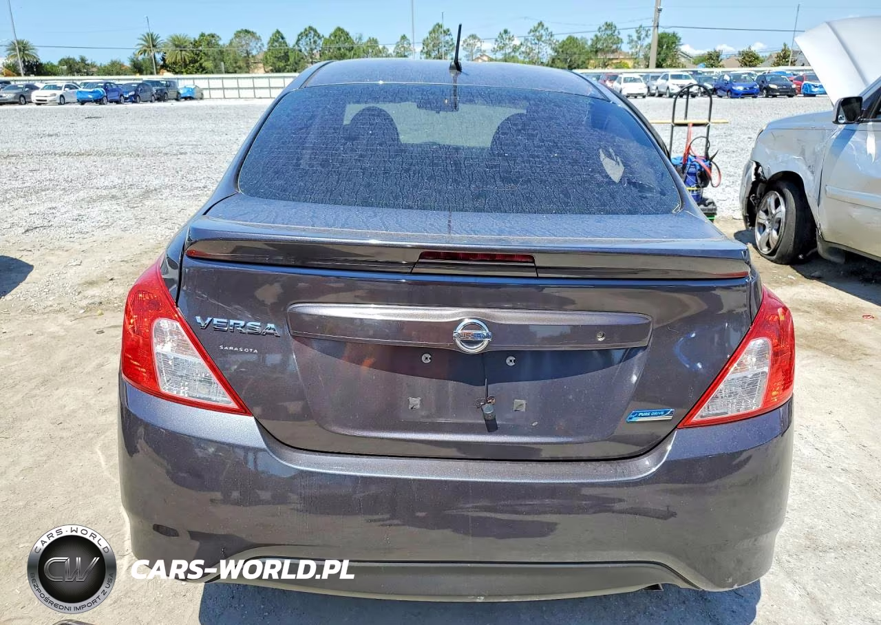 2015 Nissan Versa 1.6 S Plus VIN:3N1CN7AP3FL830621 - 6