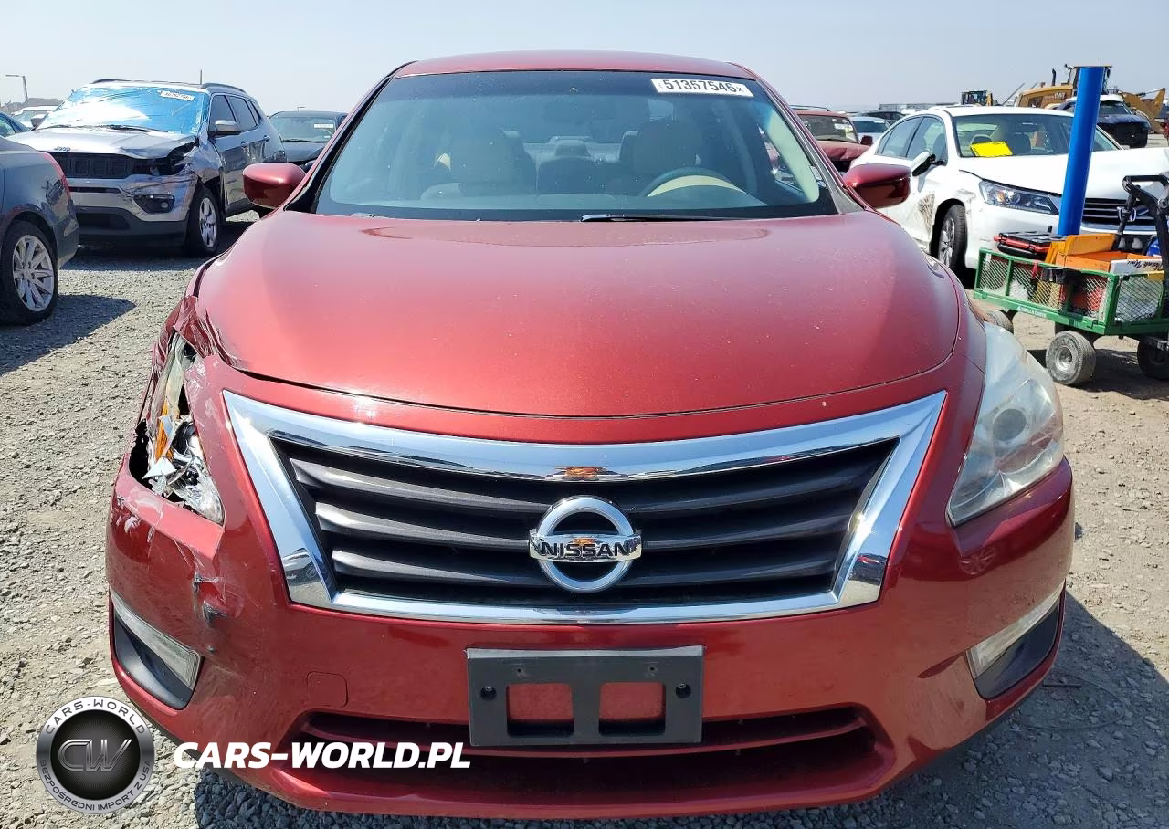 2015 Nissan Altima 2.5 S VIN:1N4AL3AP1FC573818 - 5