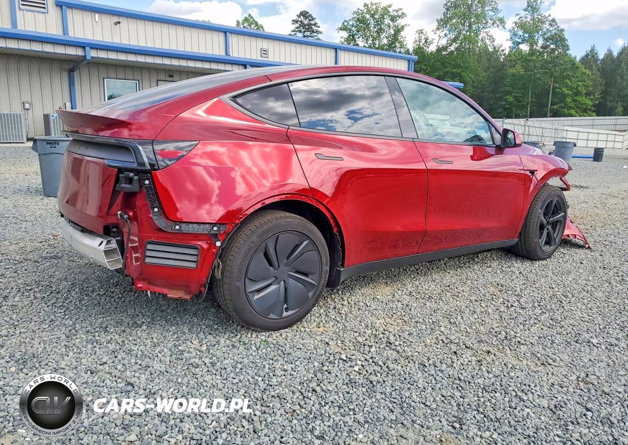 2026 Tesla Model Y VIN:7SAYGDED6TF550829 - 3