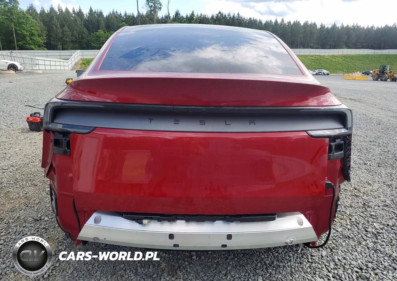 2026 Tesla Model Y VIN:7SAYGDED6TF550829 - 6