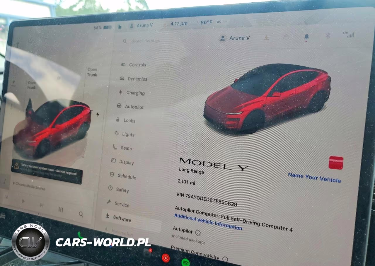 2026 Tesla Model Y VIN:7SAYGDED6TF550829 - 9