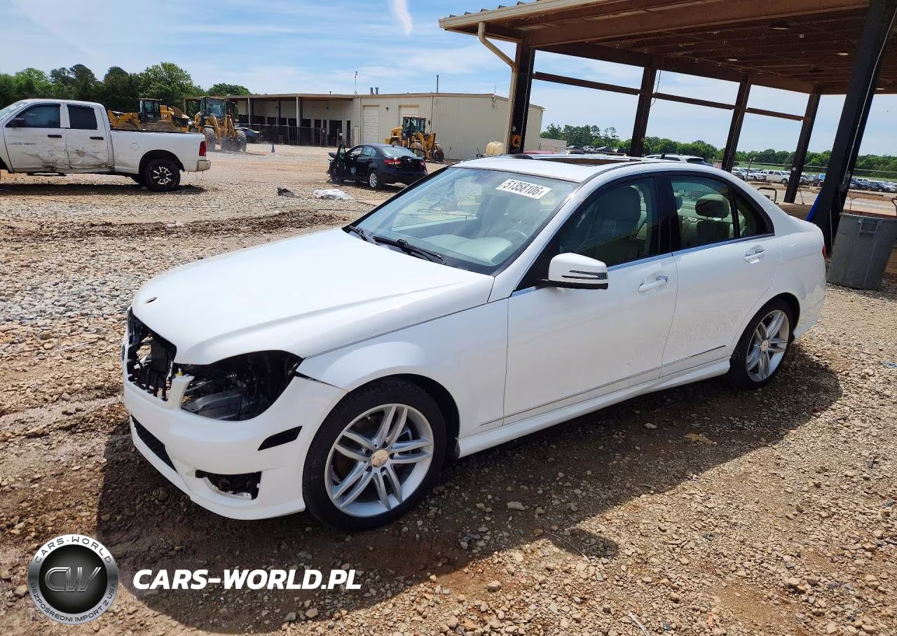2014 Mercedes-Benz C 250