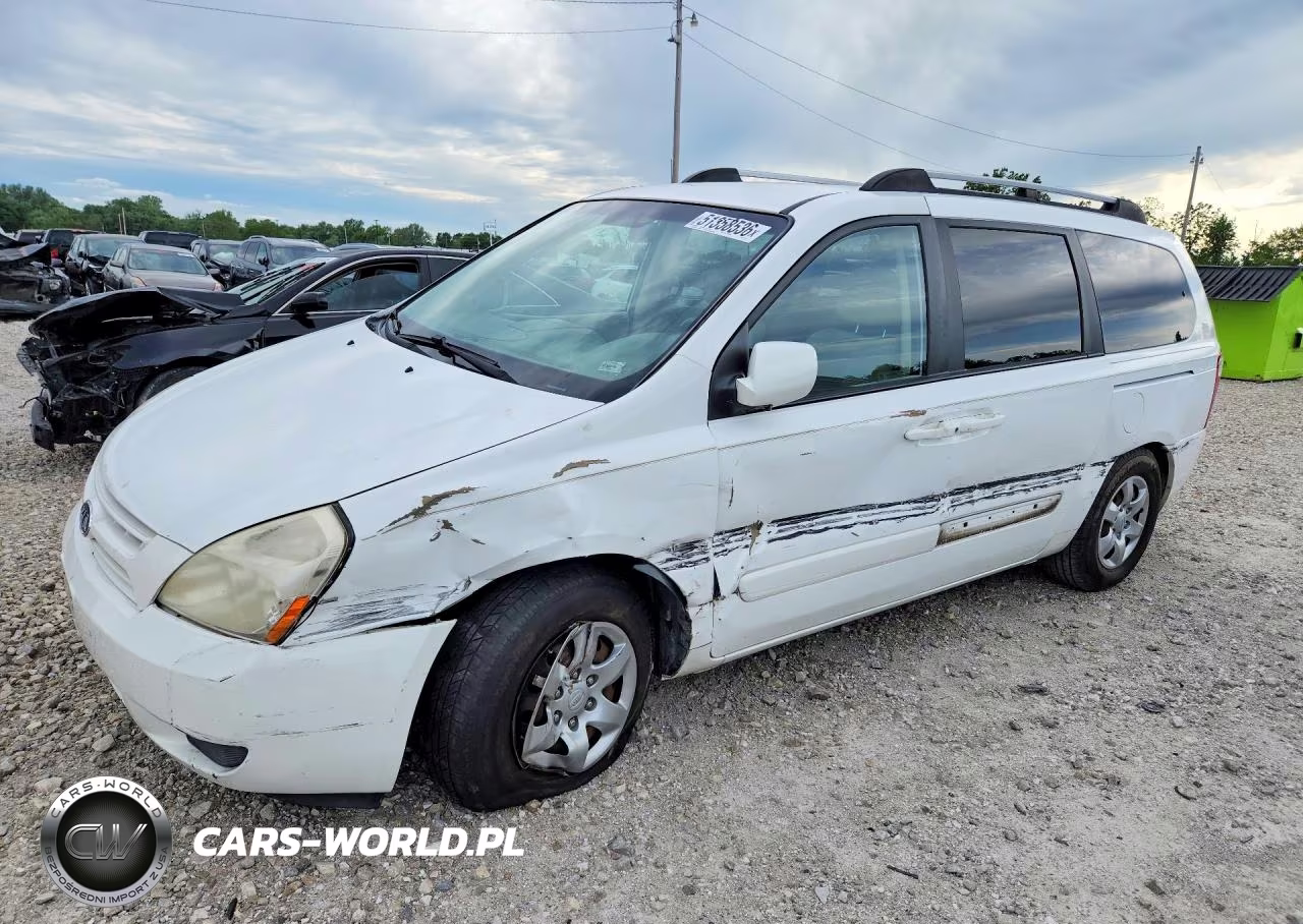 2008 Kia Sedona Lx