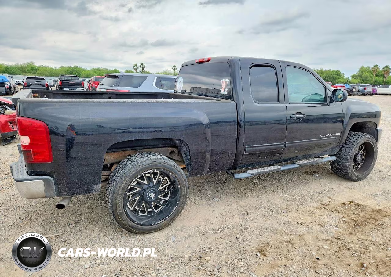 2009 Chevrolet Silverado C1500 Ltz VIN:1GCEC39069Z116071 - 3
