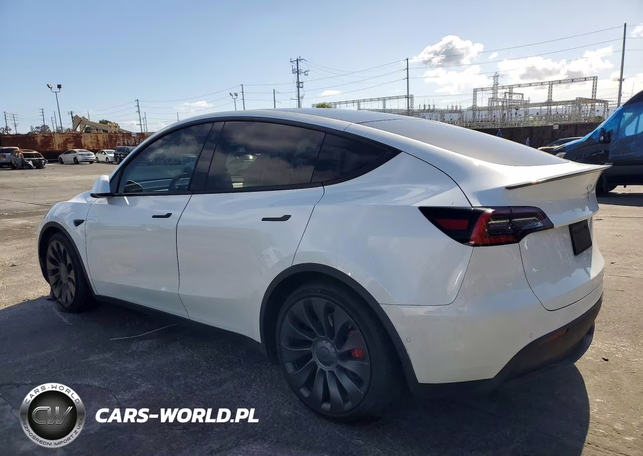 2021 Tesla Model Y VIN:5YJYGDEF3MF072143 - 2