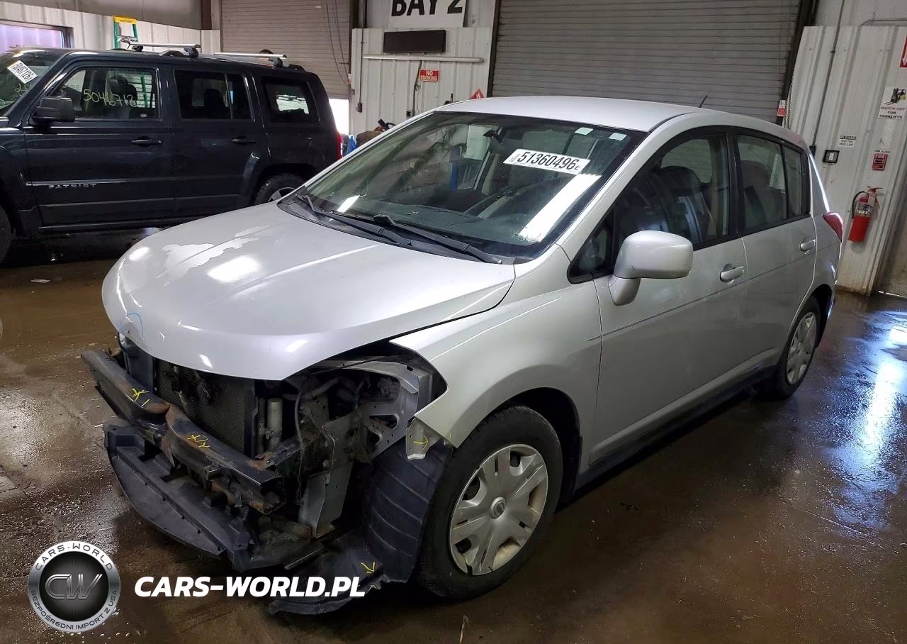 2011 Nissan Versa 1.8 S