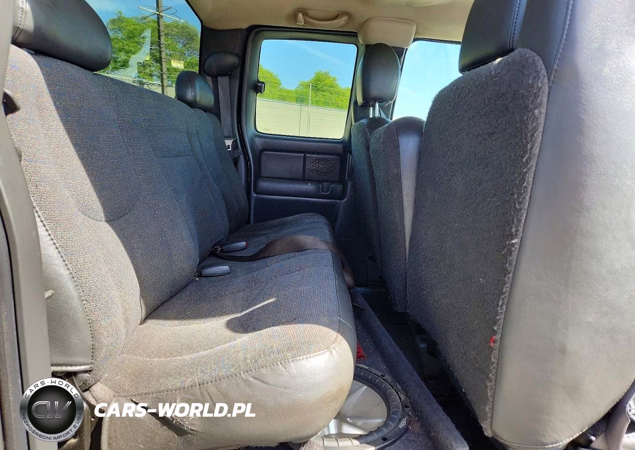 2003 Chevrolet Silverado C1500 VIN:2GCEC19X931207711 - 10