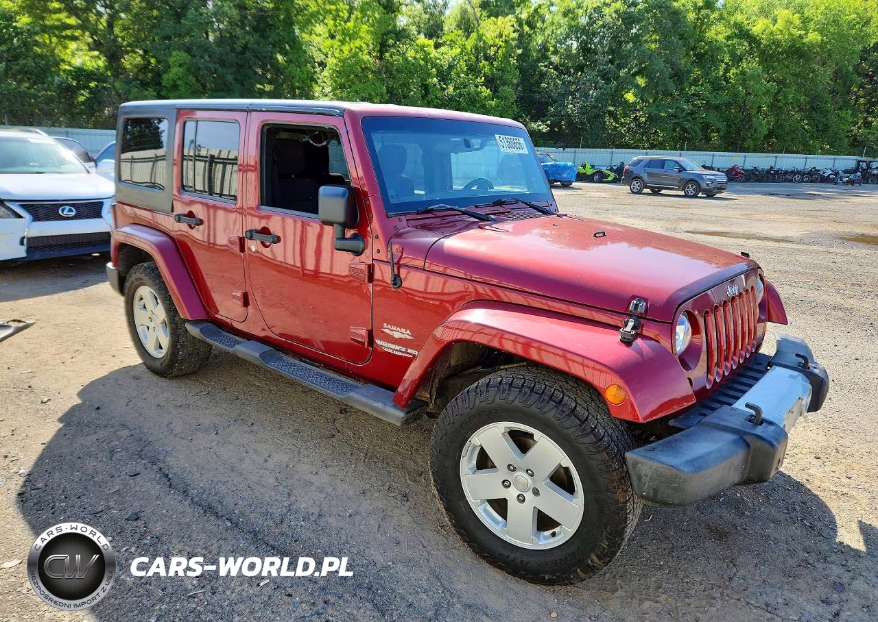 2011 Jeep Wrangler Unlimited Sahara VIN:1J4HA5H11BL549020 - 4