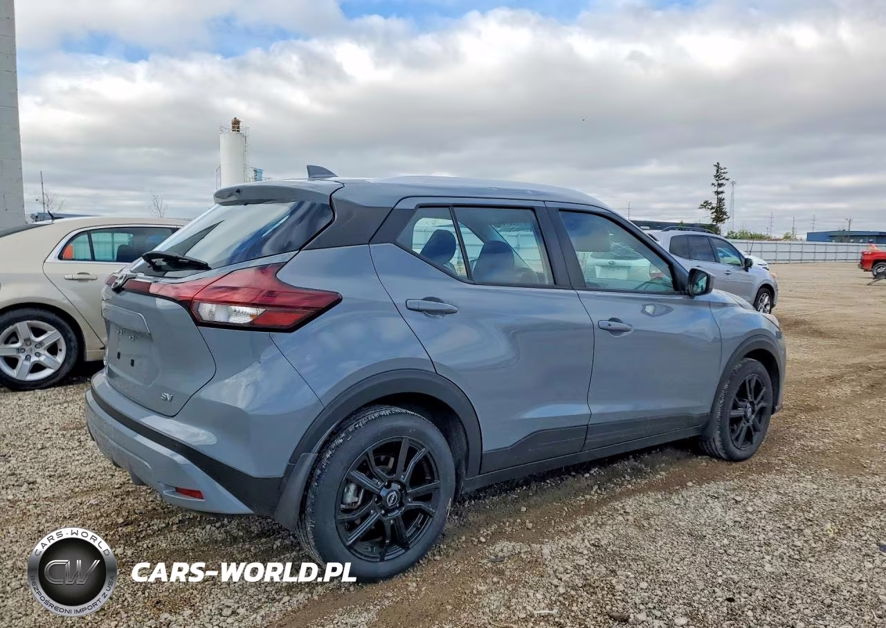 2023 Nissan Kicks Sv VIN:3N1CP5CV9PL565120 - 3
