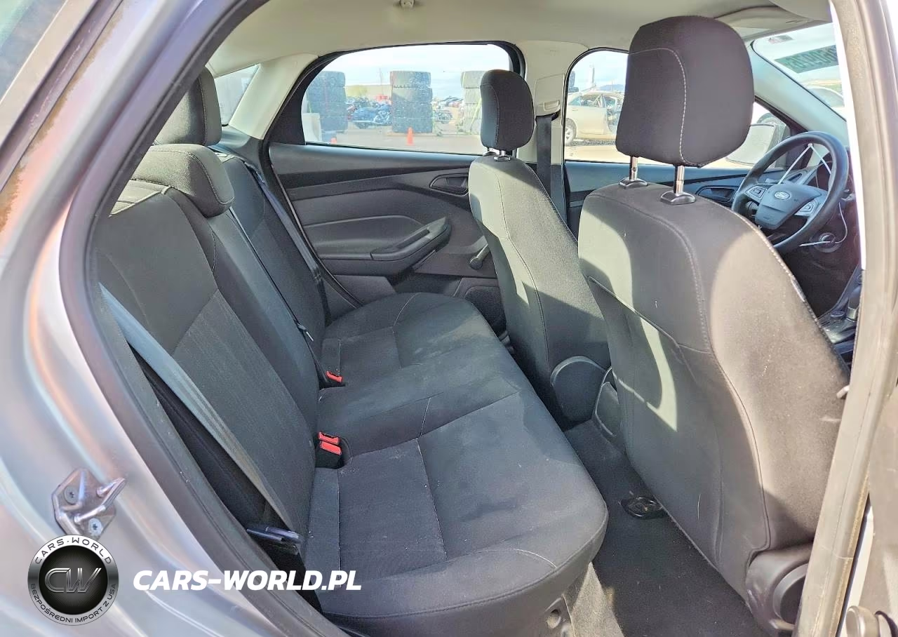 2016 Ford Focus S VIN:1FADP3E23GL405289 - 10