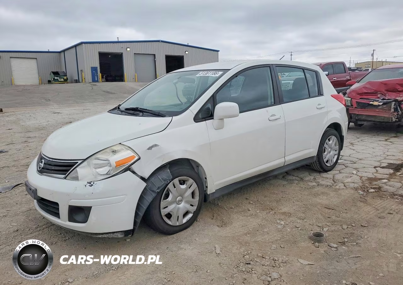 2011 Nissan Versa 1.8 S