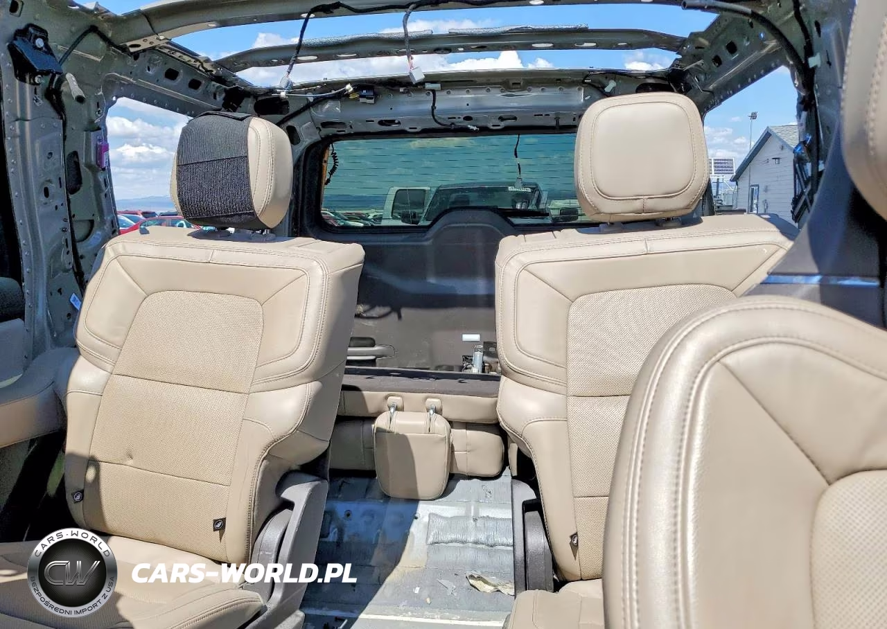 2024 Lincoln Navigator Reserve VIN:5LMJJ2LG6REL05114 - 10