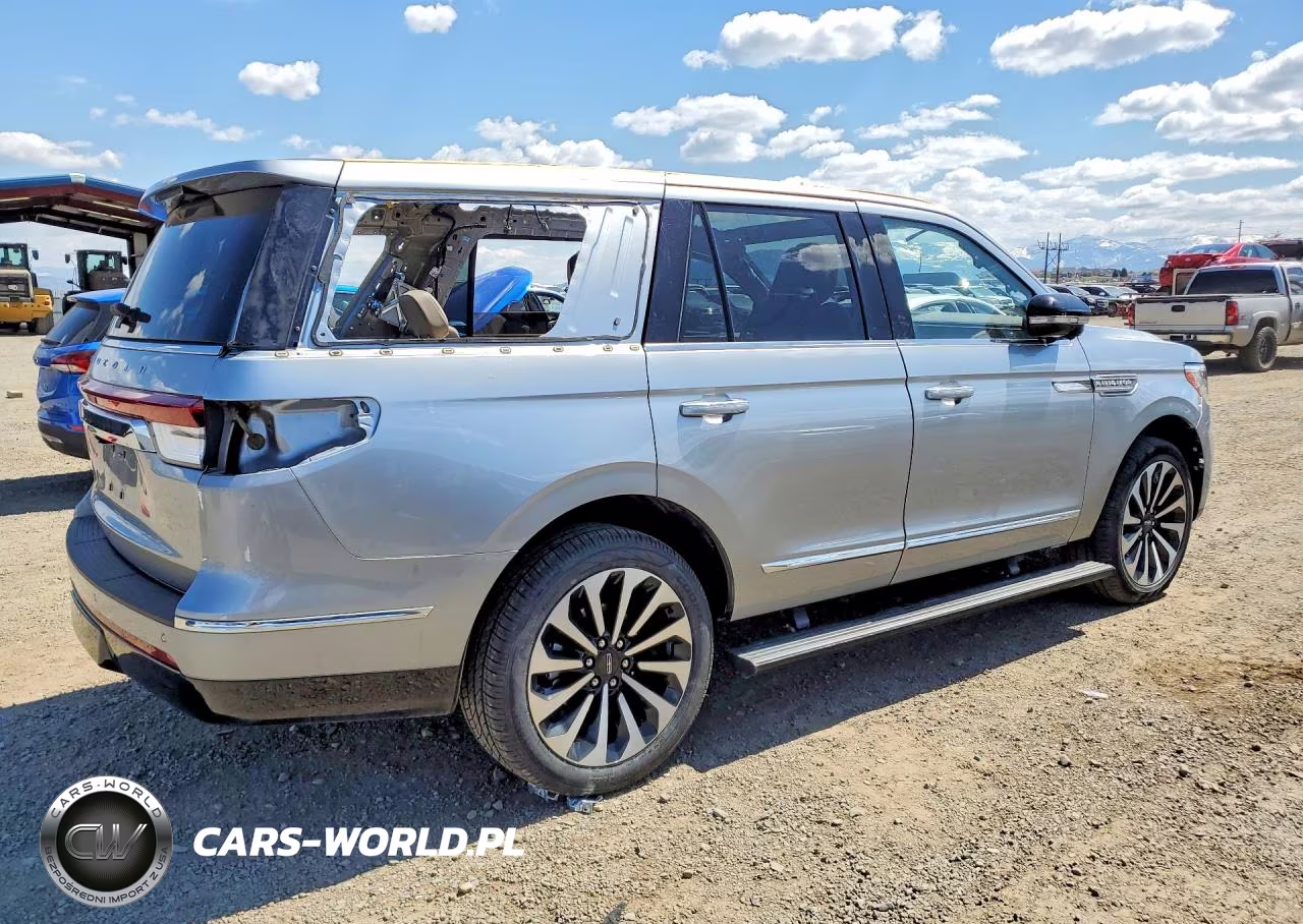 2024 Lincoln Navigator Reserve VIN:5LMJJ2LG6REL05114 - 3