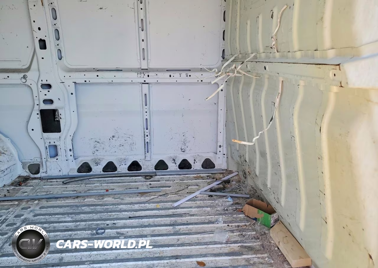 2019 Ram Promaster 1500 VIN:3C6TRVAG7KE502176 - 11