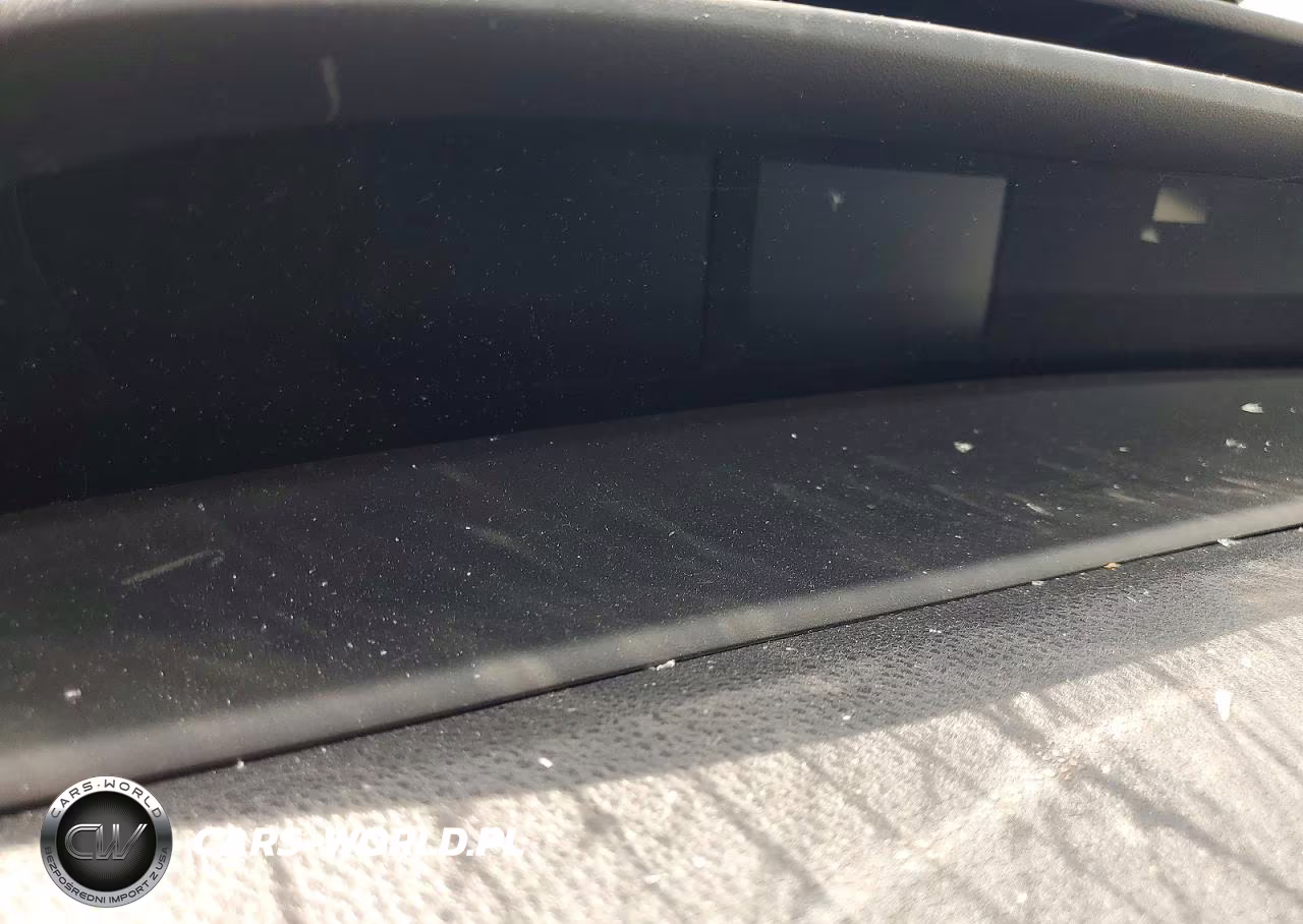 2017 Toyota Prius Two VIN:JTDKBRFU9H3580120 - 9