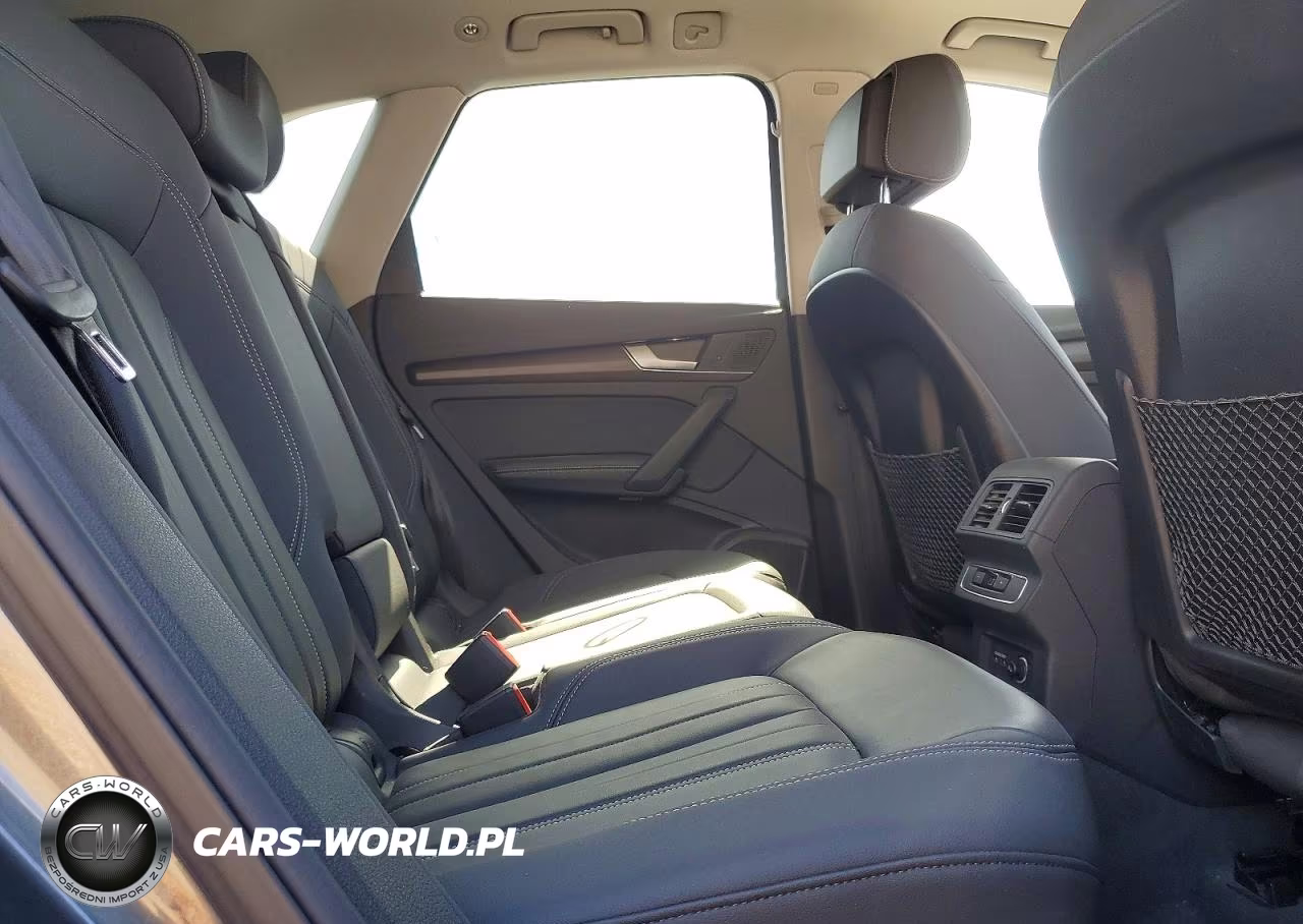 2023 Audi Q5 Premium Plus 45 VIN:WA1EAAFY2P2169452 - 11