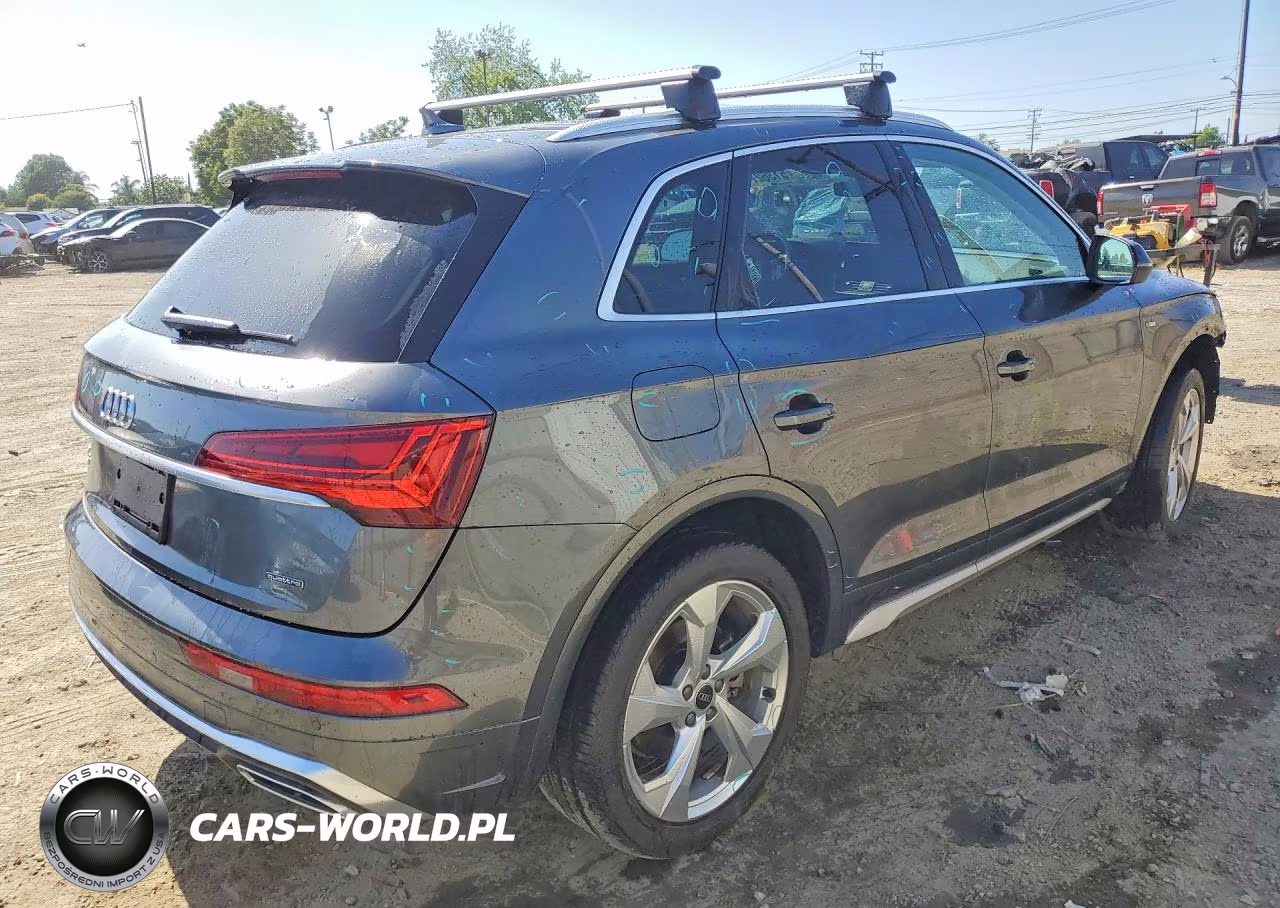2023 Audi Q5 Premium Plus 45 VIN:WA1EAAFY2P2169452 - 3