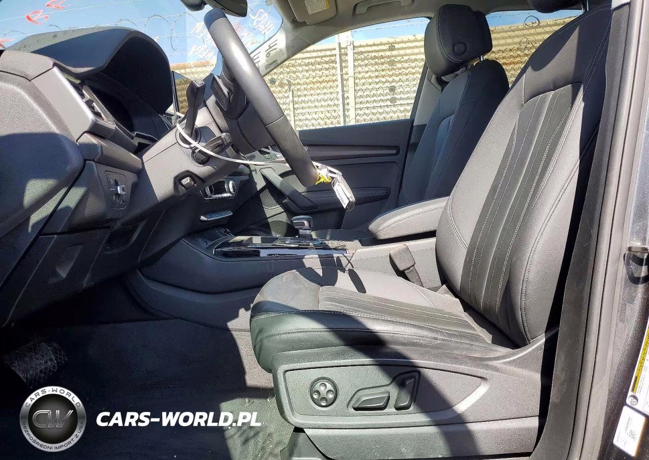 2023 Audi Q5 Premium Plus 45 VIN:WA1EAAFY2P2169452 - 7