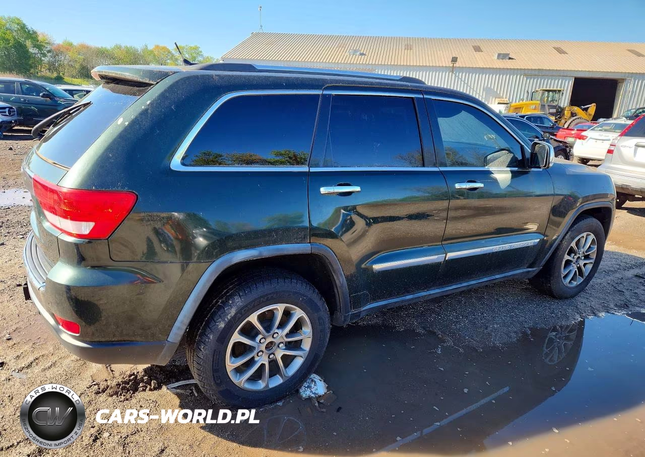 2011 Jeep Grand Cherokee Limited VIN:1J4RR5GT0BC556282 - 3