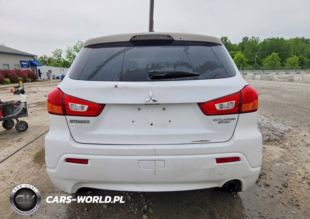 2011 Mitsubishi Outlander Sport Es VIN:JA4AP3AU8BZ005636 - 6
