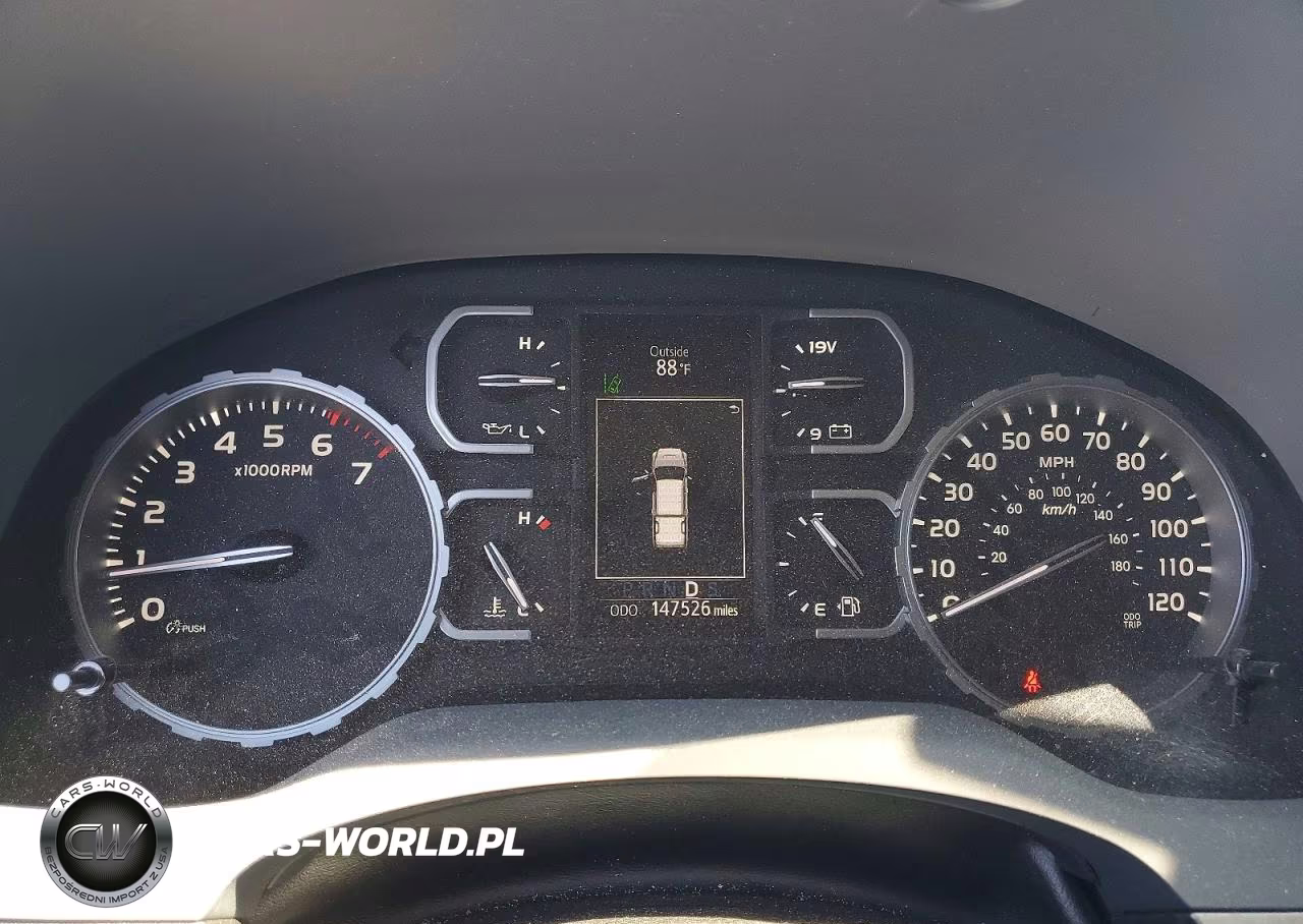 2018 Toyota Tundra Crewmax Sr5 VIN:5TFEY5F18JX233290 - 9