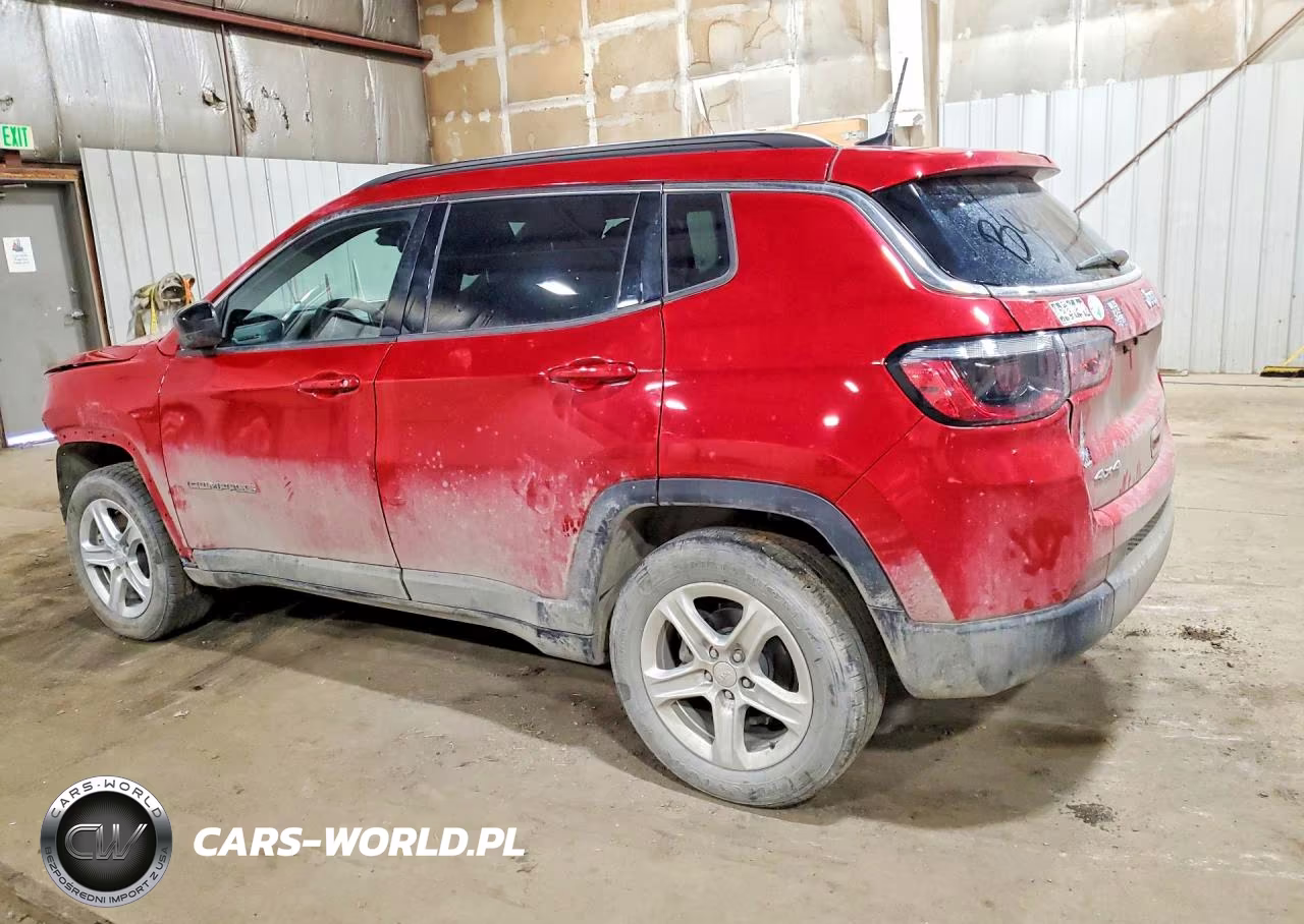 2024 Jeep Compass Latitude VIN:3C4NJDBNXRT593630 - 2