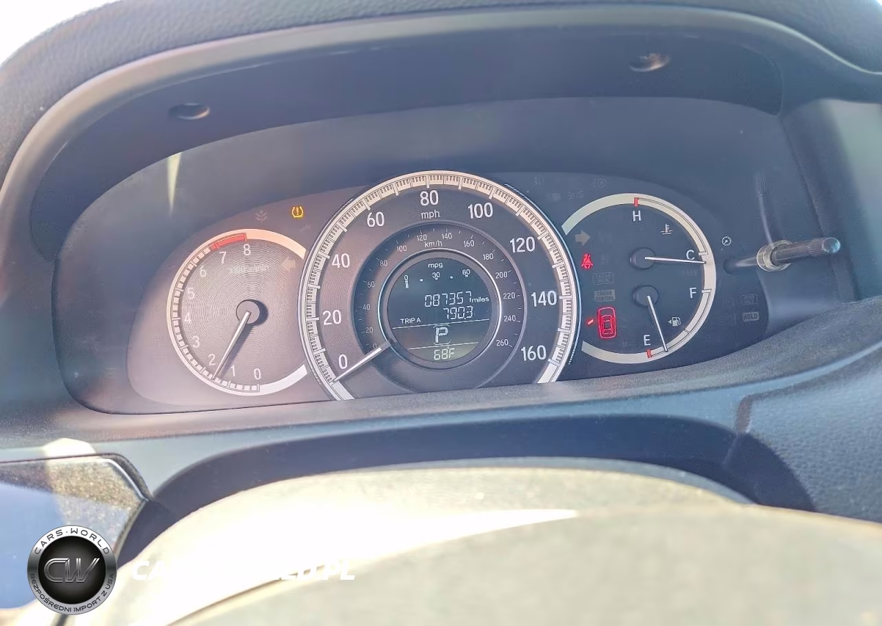 2017 Honda Accord Lx VIN:1HGCR2F35HA250812 - 9