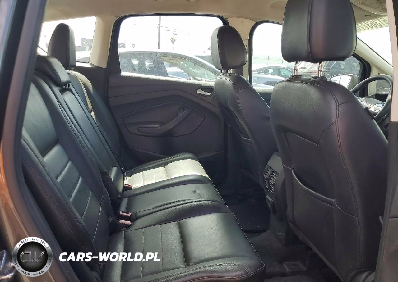 2016 Ford C-Max Premium Sel VIN:1FADP5CU2GL108353 - 11